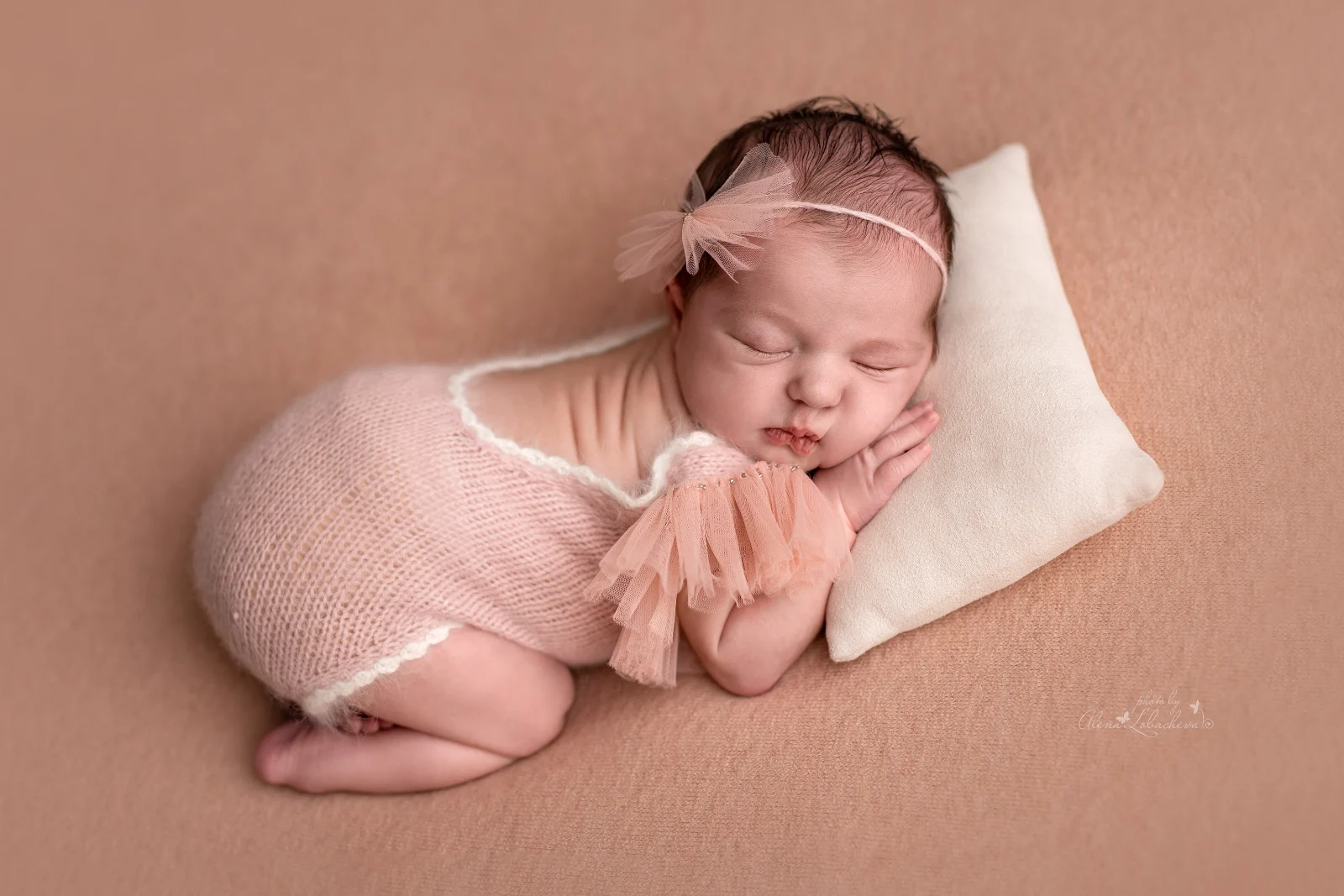 Newborn portrait by Alena Lobacheva in Charlotte, NC