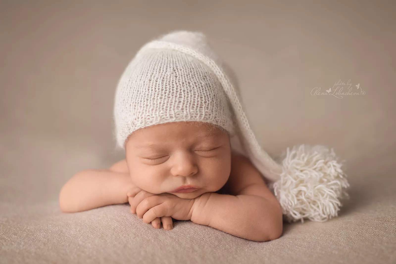 Newborn portrait by Alena Lobacheva in Charlotte, NC