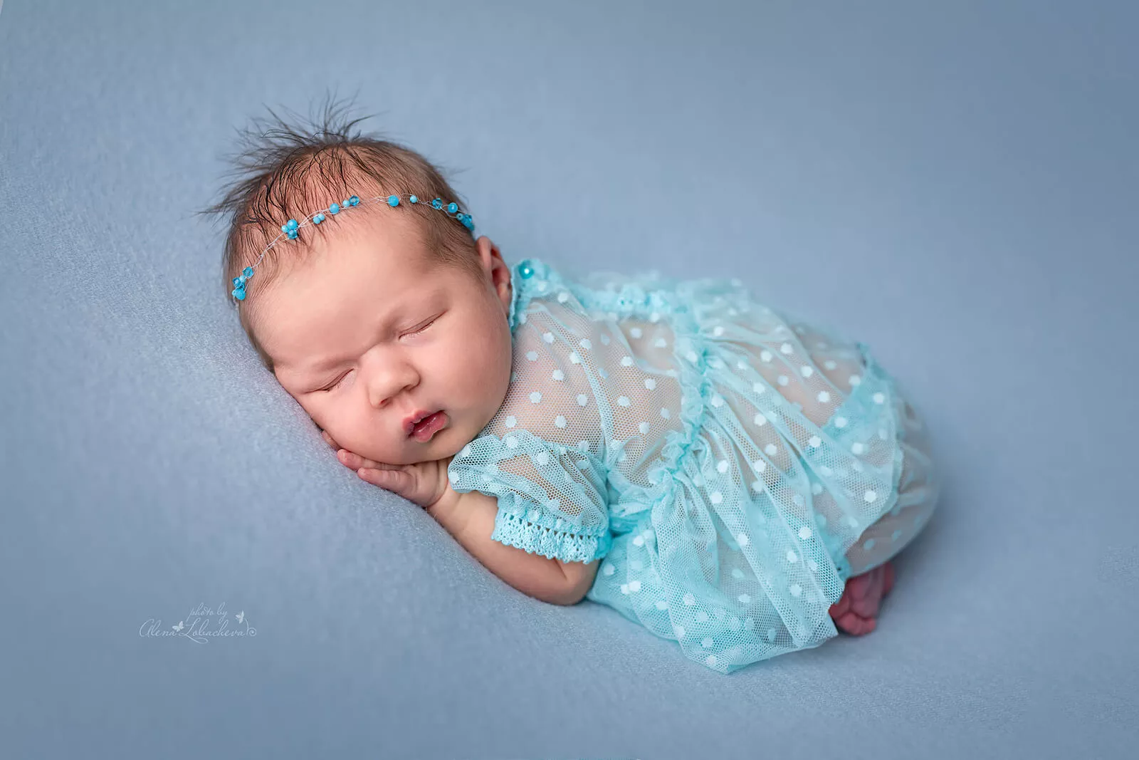 Newborn portrait by Alena Lobacheva in Charlotte, NC