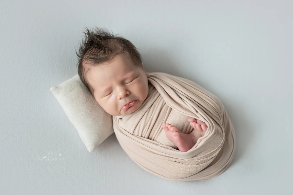 photography - package Newborn wrapped